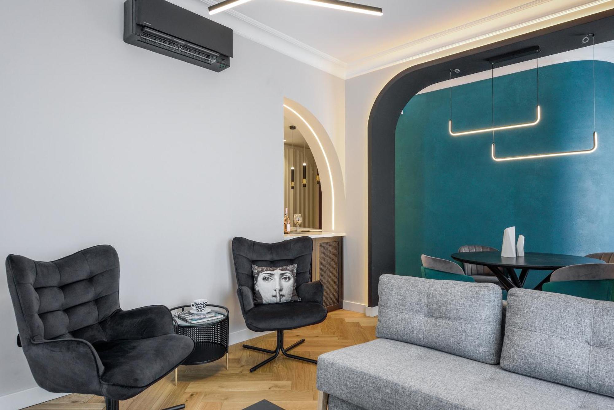 King Apartment Thessaloniki By Luxlikehome Salonicco Esterno foto