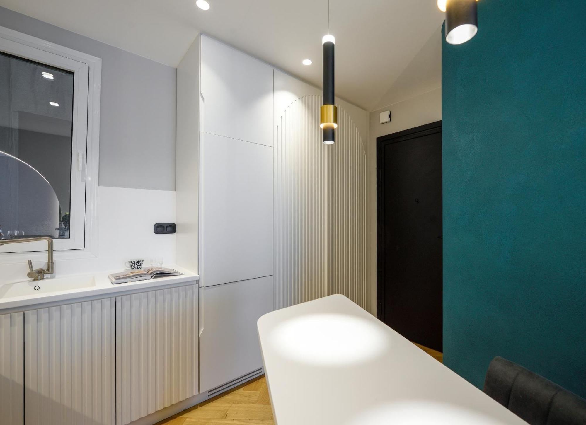 King Apartment Thessaloniki By Luxlikehome Salonicco Esterno foto